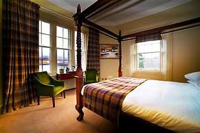 Loch Maree Hotel