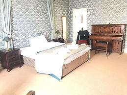Cannon House Hotel