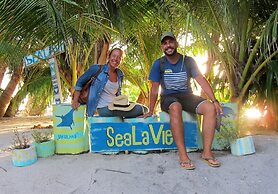 SeaLaVie Inn
