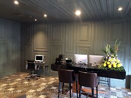 Bedrock Hotel