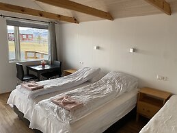 Bakkaflöt Guesthouse