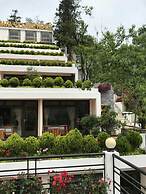 Sapa Village Hotel
