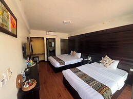 Sapa Village Hotel
