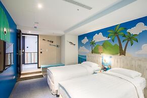 Rf Hotel - Sanchung