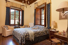 The Chatzigaki Manor