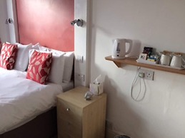 Carrington Guest House B&B