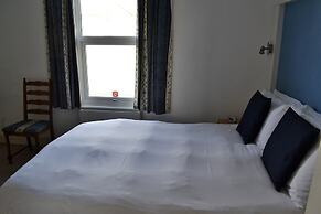 Carrington Guest House B&B