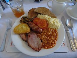 Carrington Guest House B&B