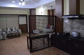 Tashi Namgay Grand