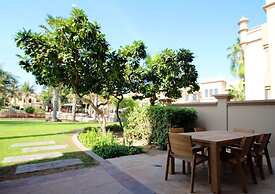 Kennedy Towers - Canal Cove N