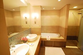 Kennedy Towers - Marina Residences 2