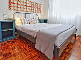 Roaz de Bandeira House