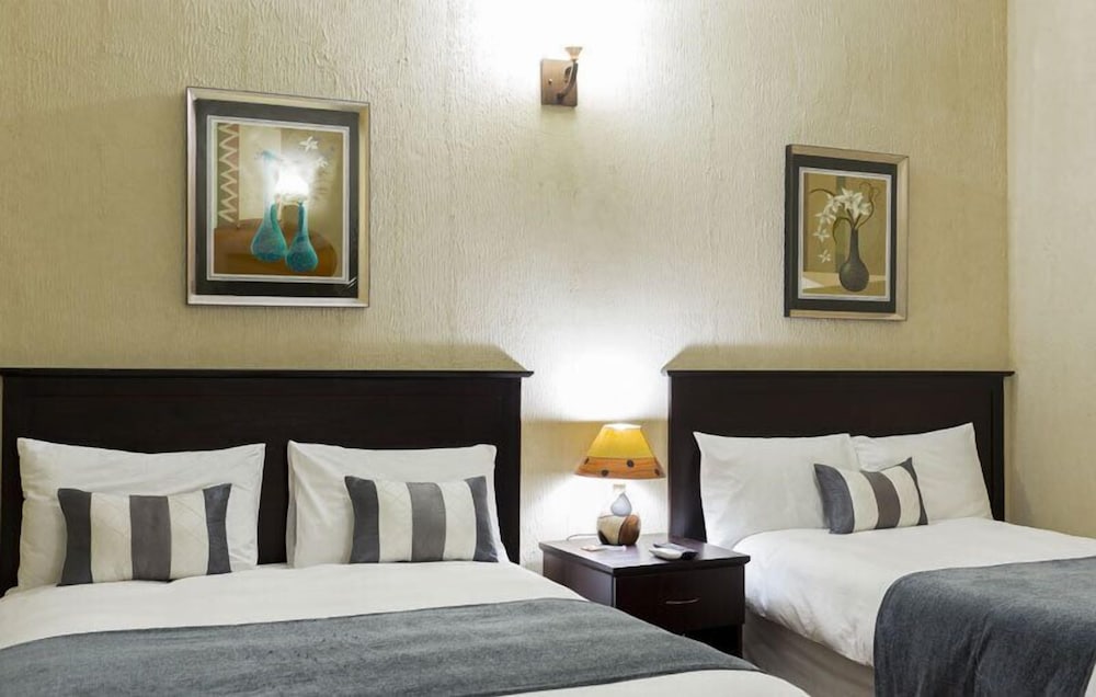Mokorro Hotel