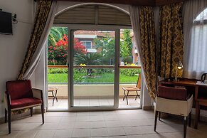 Hotel Chez Lando