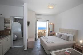 Erato Apartments