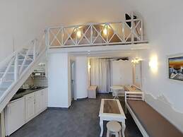 Erato Apartments
