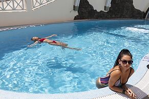 Erato Apartments