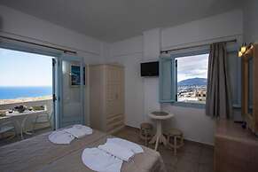 Erato Apartments