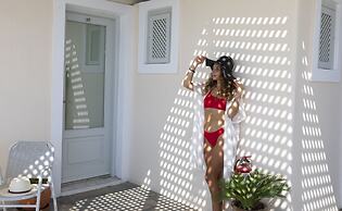 Erato Apartments