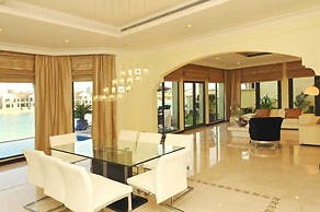 Kennedy Towers - Frond E Villa