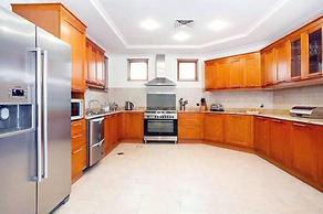 Kennedy Towers - Frond E Villa