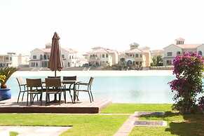 Kennedy Towers - Frond E Villa
