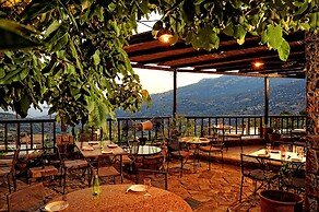 Mala Villa