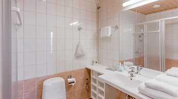 Summer Hotel Tott