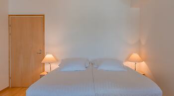 Summer Hotel Tott