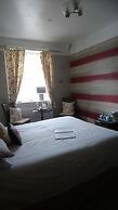 Royal Hotel Dysart