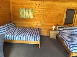 Forest Edge Motel