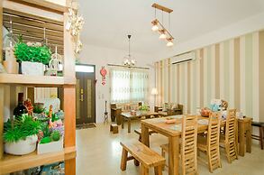 Avenue B&B