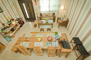 Avenue B&B