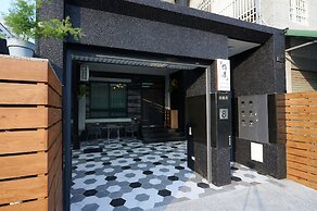 Avenue B&B