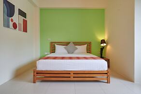 Avenue B&B