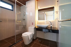 Avenue B&B