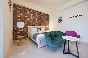 Avenue B&B