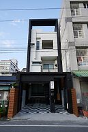 Avenue B&B
