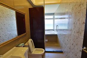 White Spray B&B