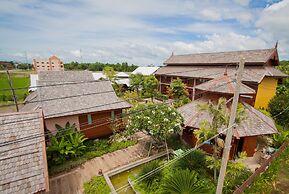 Huen Aumpron Resort