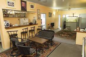 Aniva's Place