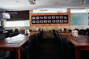 Taman Ayu Legian Hotel