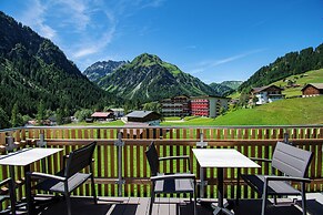 DAS KLEEMANNs - Adults only
