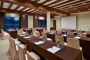 Kirimaya Golf Resort Spa