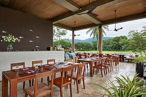 Kirimaya Golf Resort Spa