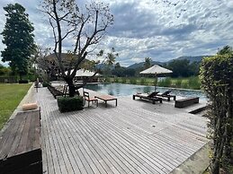 Kirimaya Golf Resort Spa