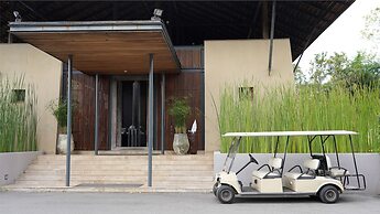 MUTHI MAYA Forest Pool Villa Resort