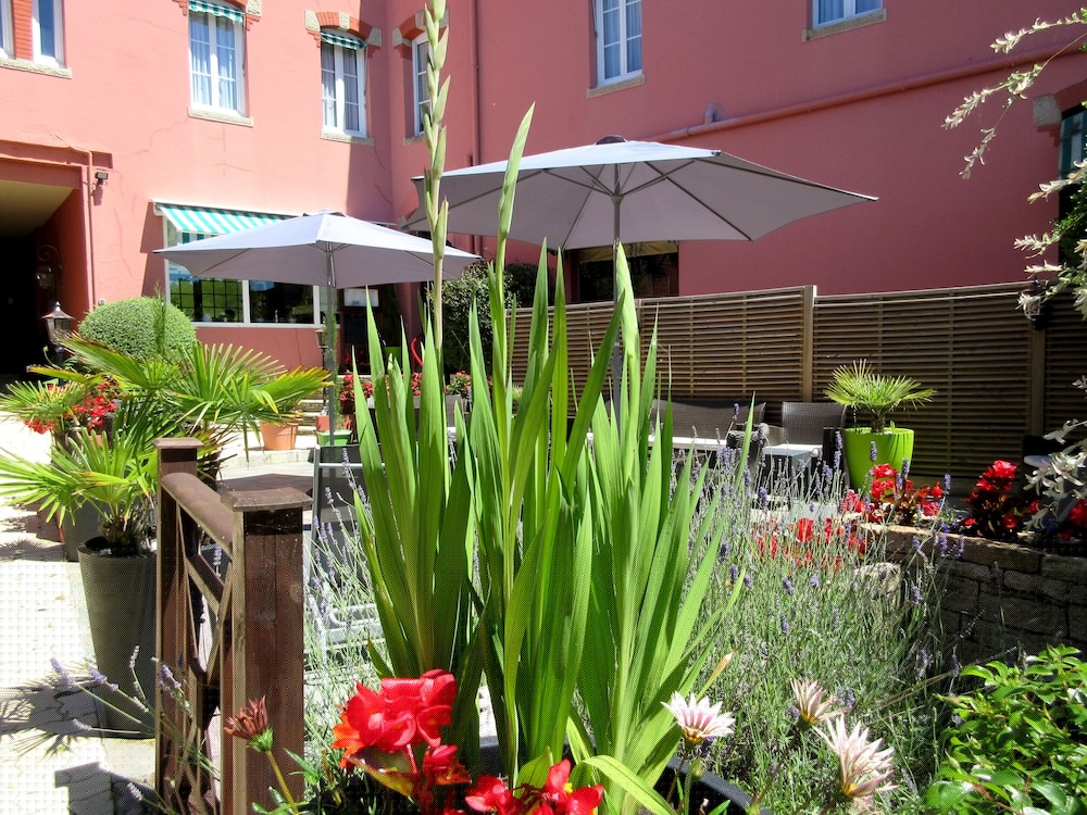 Logis Hôtel le Trianon