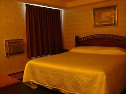 Bluebird Hotel