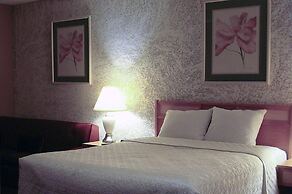 Bluebird Hotel